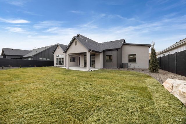 7176 N Firhill Pl, Eagle, ID 83616