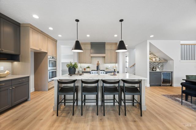 7176 N Firhill Pl, Eagle, ID 83616