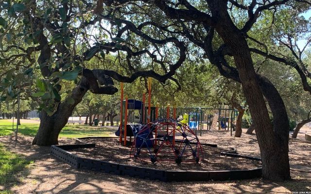2102 OAK RNCH, San Antonio, TX 78259