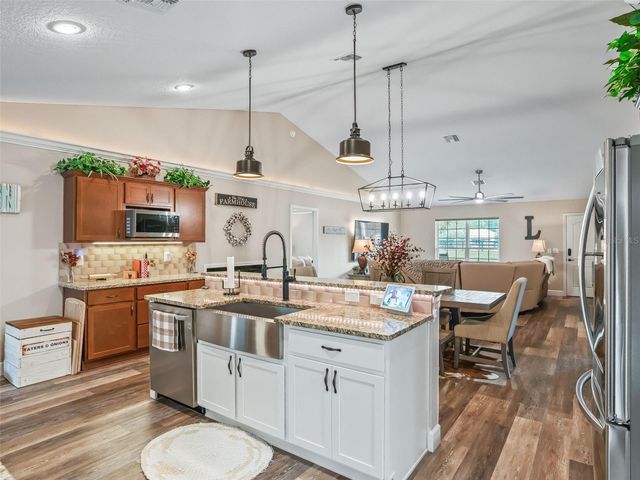 6570 SE 175TH COURT, Morriston, FL 32668