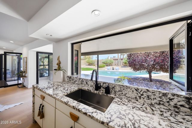 5810 E FRIESS Drive, Scottsdale, AZ 85254
