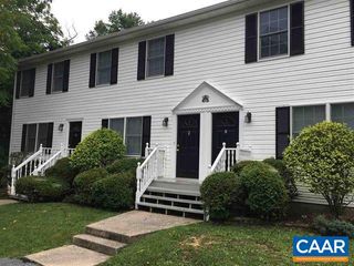 1388 5TH ST Apt C, Waynesboro, VA 22980