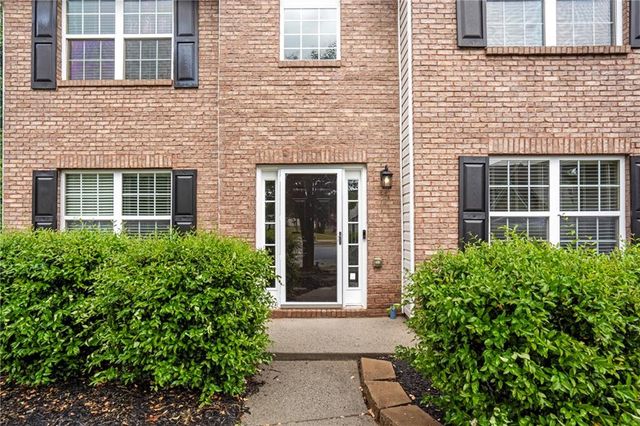 709 Roxholly Lane, Buford, GA 30518