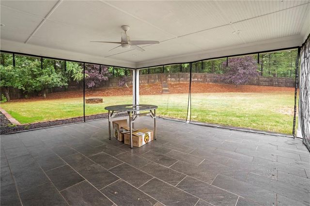 709 Roxholly Lane, Buford, GA 30518