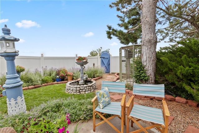 2950 W Eagle View, Garden City, KS 67846