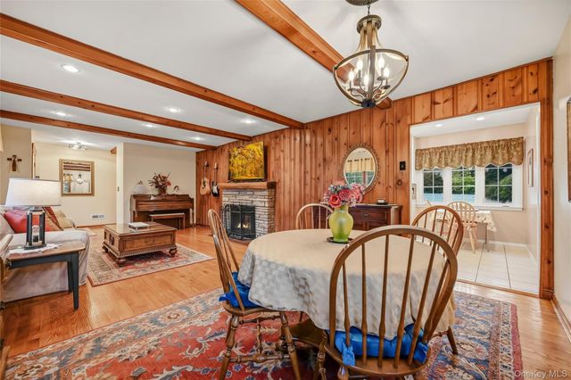 4 Pheasant Drive, West Nyack, NY 10994