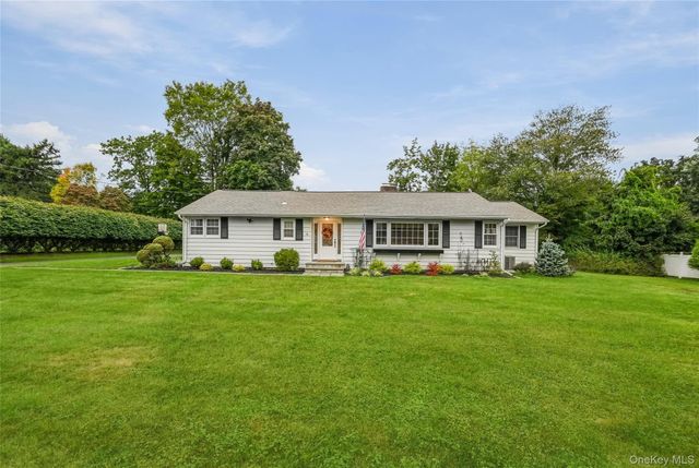 4 Pheasant Drive, West Nyack, NY 10994