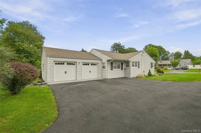 4 Pheasant Drive, West Nyack, NY 10994
