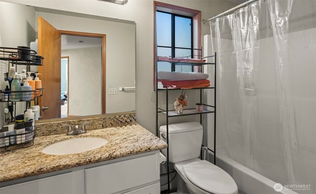 14107 97th Avenue NE, Kirkland, WA 98034