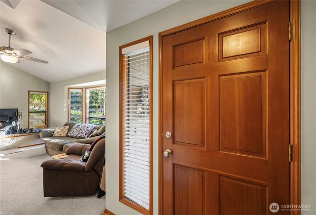 14107 97th Avenue NE, Kirkland, WA 98034