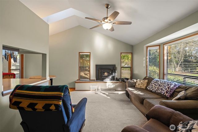 14107 97th Avenue NE, Kirkland, WA 98034