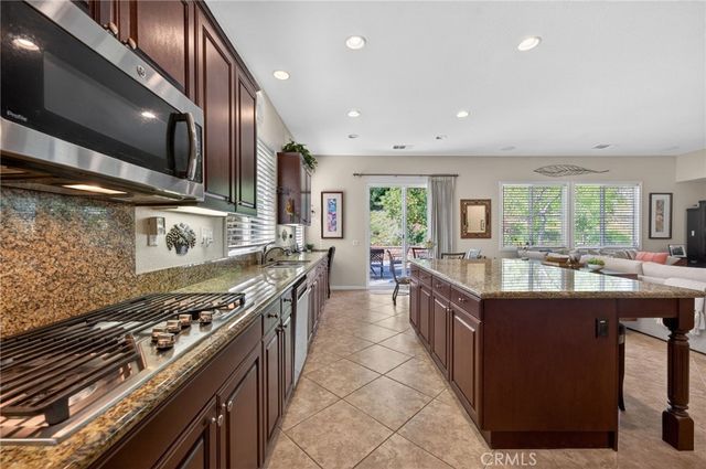 27306 Sweetspire Terrace Place, Murrieta, CA 92562