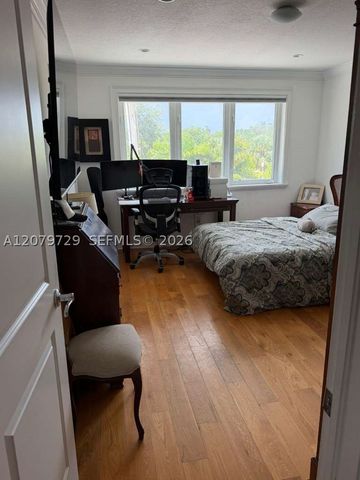 8031 NE Bayshore Ct 8031, Miami, FL 33138
