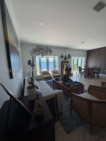 8031 NE Bayshore Ct 8031, Miami, FL 33138