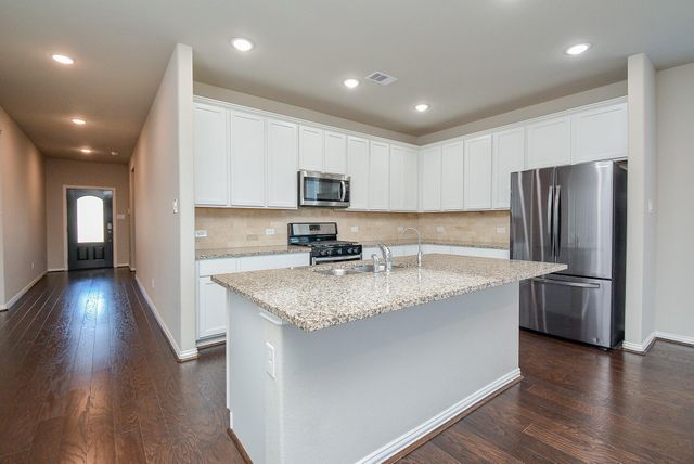8403 Delta Down Drive, Fulshear, TX 77441