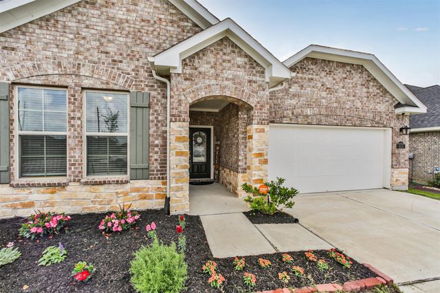 8403 Delta Down Drive, Fulshear, TX 77441