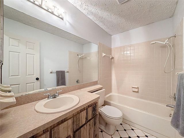 7847 DEER FOOT DRIVE, New Port Richey, FL 34653