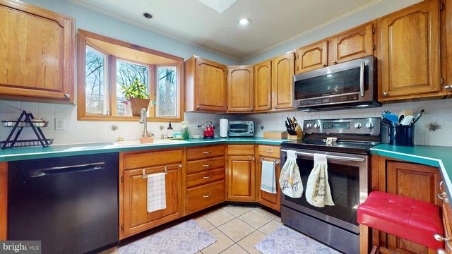 5456 PLEASANT MILLS RD, Egg Harbor City, NJ 08215