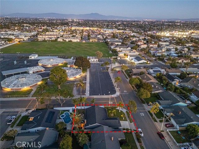 7671 Juliette Low Drive, Huntington Beach, CA 92647