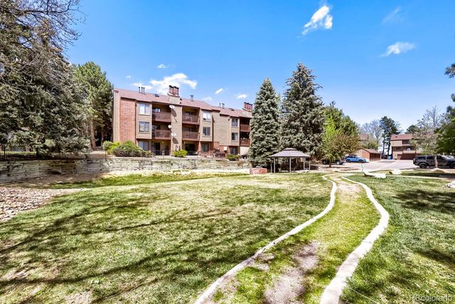 326 Wright Street 205, Lakewood, CO 80228