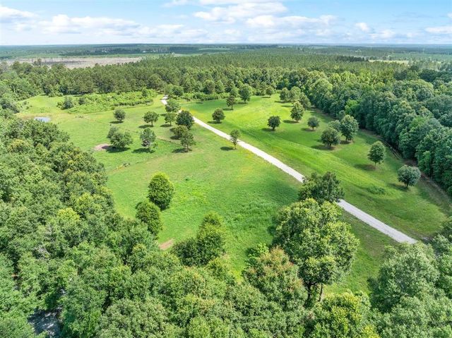86272 Highway 437, Covington, LA 70435