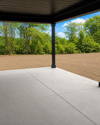 4930 Daisy Lane, Almont Township, MI 48003