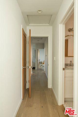 5444 W 77th Street, Los Angeles, CA 90045