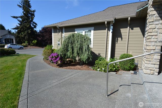 91 Mount Baker Drive, Sequim, WA 98382