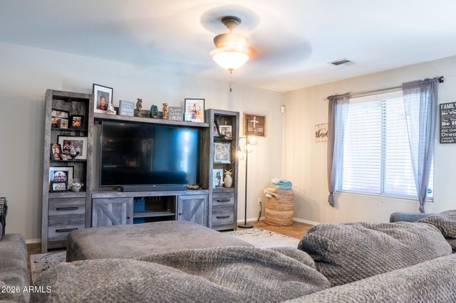 1925 W Burgess Lane, Phoenix, AZ 85041