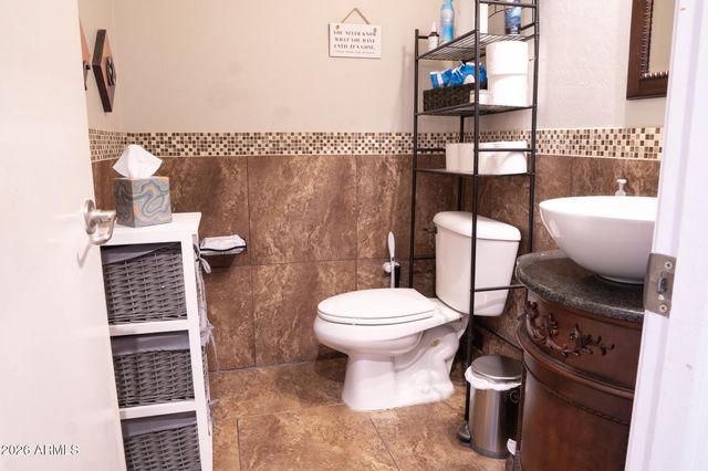 1925 W Burgess Lane, Phoenix, AZ 85041