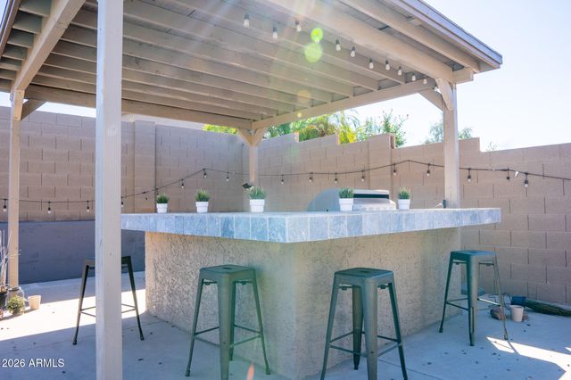 1925 W Burgess Lane, Phoenix, AZ 85041