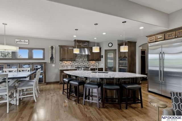 12504 Pintail Circle, Papillion, NE 68046