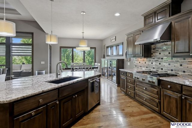 12504 Pintail Circle, Papillion, NE 68046