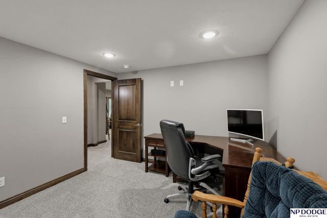 12504 Pintail Circle, Papillion, NE 68046