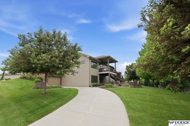 12504 Pintail Circle, Papillion, NE 68046