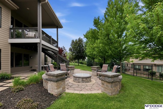 12504 Pintail Circle, Papillion, NE 68046