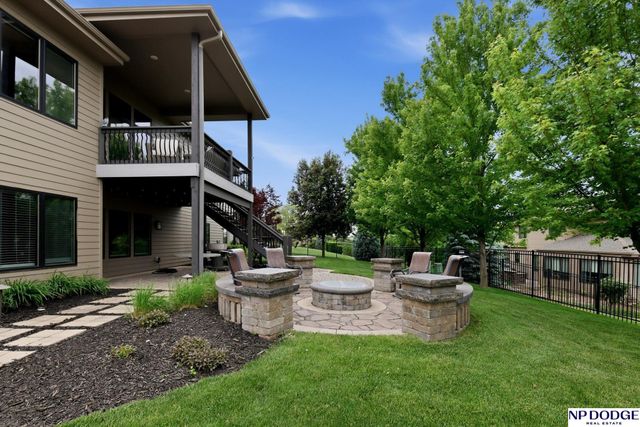 12504 Pintail Circle, Papillion, NE 68046