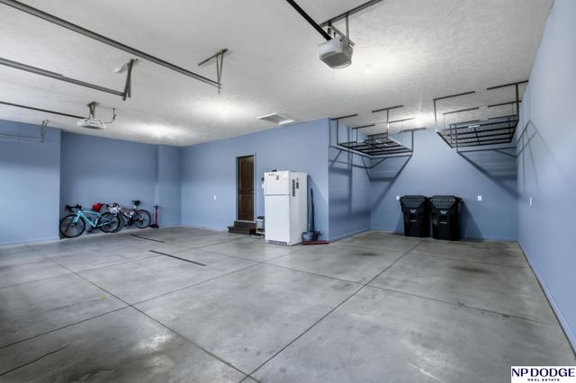 12504 Pintail Circle, Papillion, NE 68046