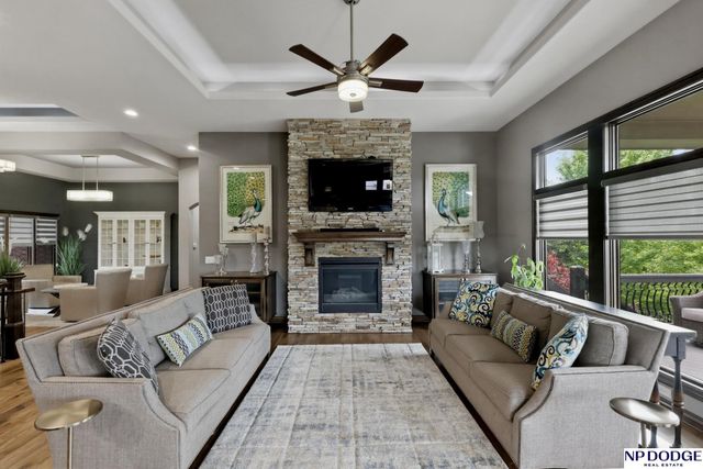 12504 Pintail Circle, Papillion, NE 68046