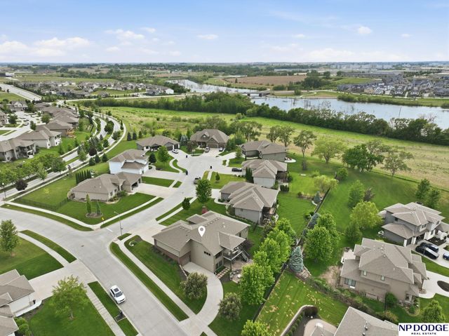 12504 Pintail Circle, Papillion, NE 68046