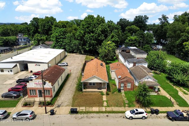 3529 Hale Ave, Louisville, KY 40211