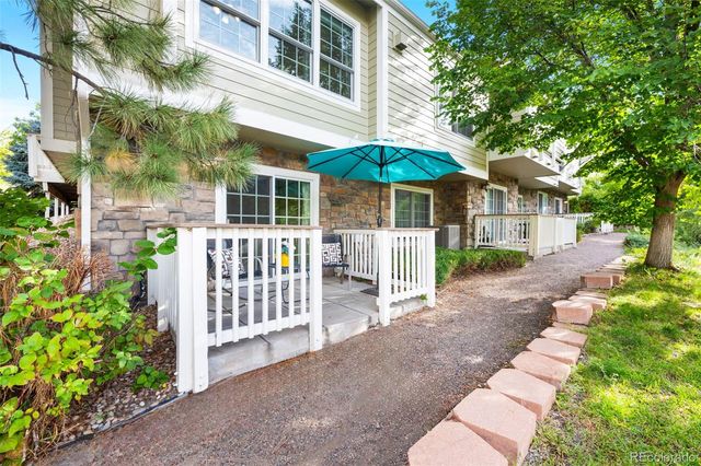 6761 W Yale Avenue, Lakewood, CO 80227