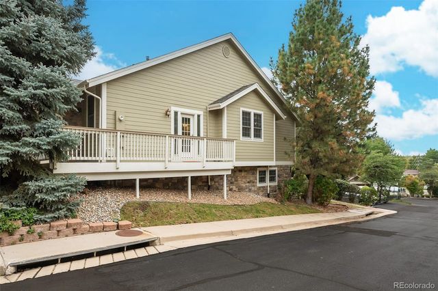 6761 W Yale Avenue, Lakewood, CO 80227