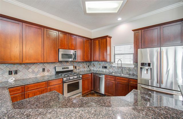 2304 Jackson Street, Houston, TX 77004