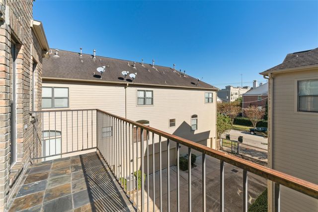 2304 Jackson Street, Houston, TX 77004