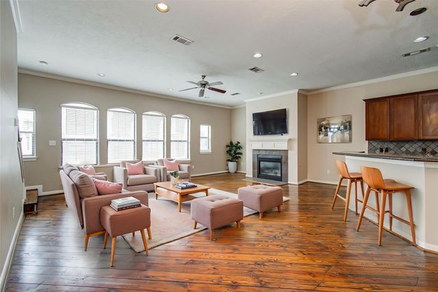 2304 Jackson Street, Houston, TX 77004