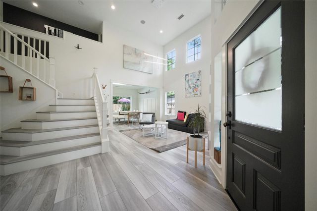 31 Purple Martin Place, The Woodlands, TX 77381