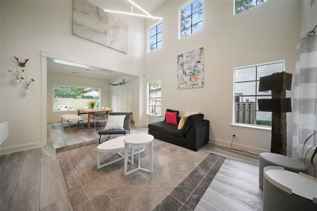 31 Purple Martin Place, The Woodlands, TX 77381