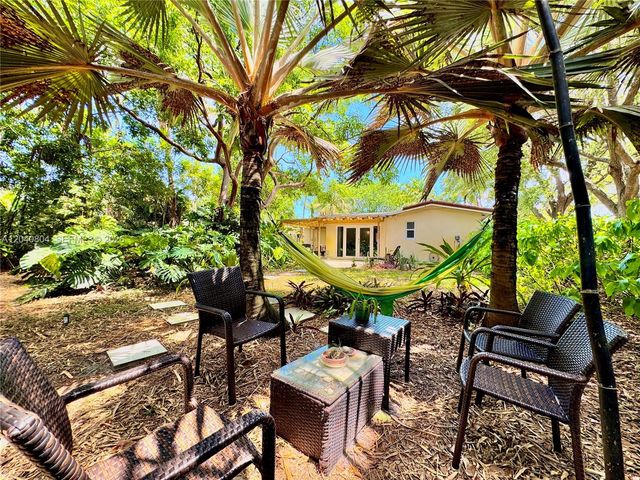 3800 W Park Rd, Hollywood, FL 33021