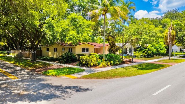 3800 W Park Rd, Hollywood, FL 33021